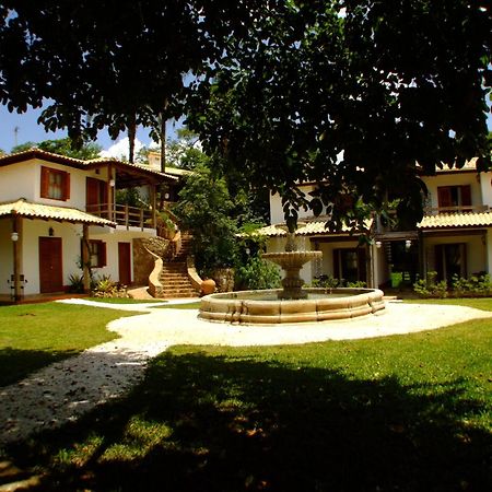 Lis Bleu Pousada Tiradentes Exterior photo